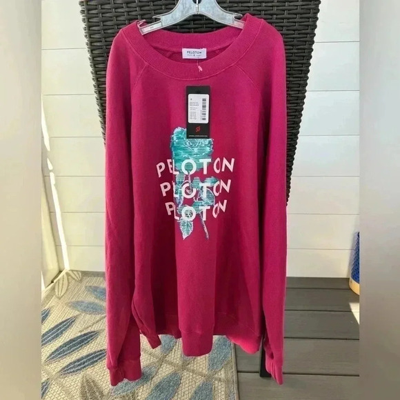 Peloton NWT Women’s Everyday Oversized‎ Crewneck Sweatshirt Size Small - Picture 2 of 6